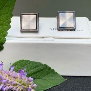 Cuff links by Kenneth Cole